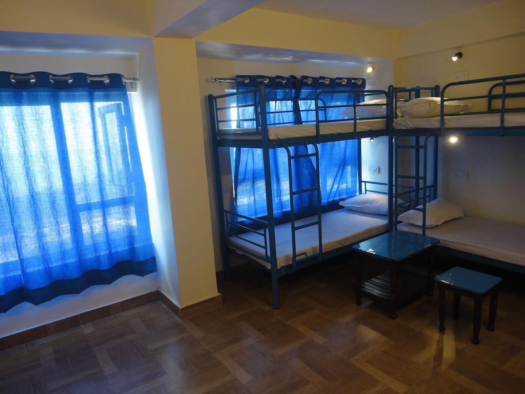 Bunkotel Mussoorie Room photo